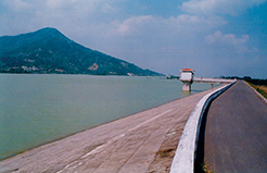 Earth dam - Suoi Dau Reservoir