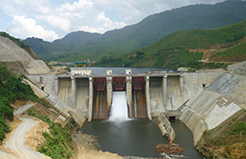 Rolling Weir – A Luoi Hydropower Works